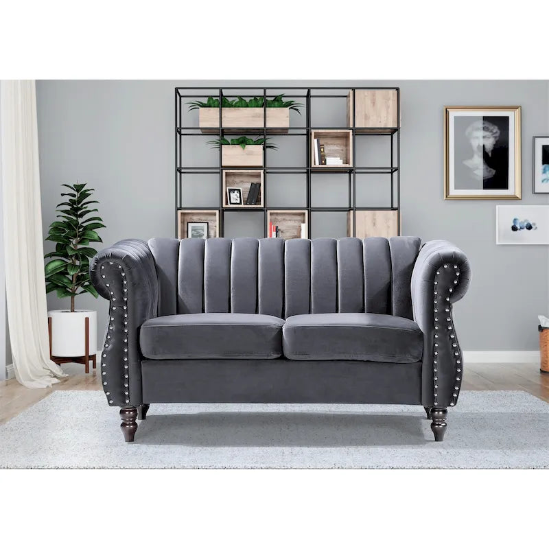 Canapé deux places Charlot Velvet Chesterfield à accoudoirs roulés