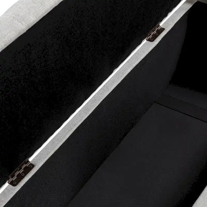 Banc de rangement Felix Classic capitonné avec garnitures cloutées par HULALA HOME