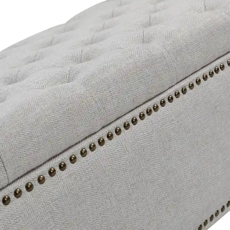 Banc de rangement Felix Classic capitonné avec garnitures cloutées par HULALA HOME