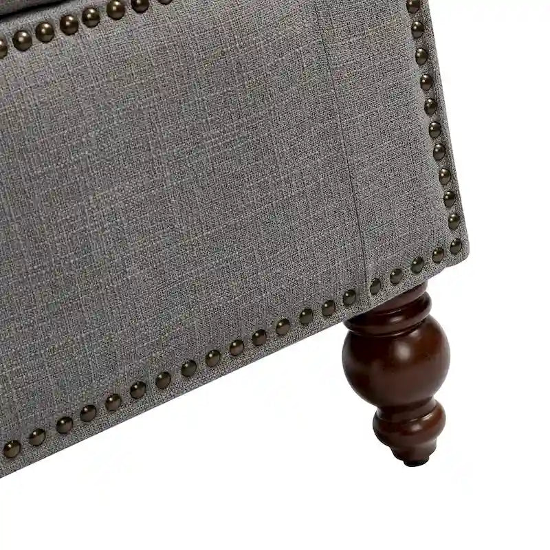 Banc de rangement Felix Classic capitonné avec garnitures cloutées par HULALA HOME
