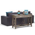 Console/table basse contemporaine en bois massif WYNDENHALL Waterloo, 119 cm de large (47,4 pouces)