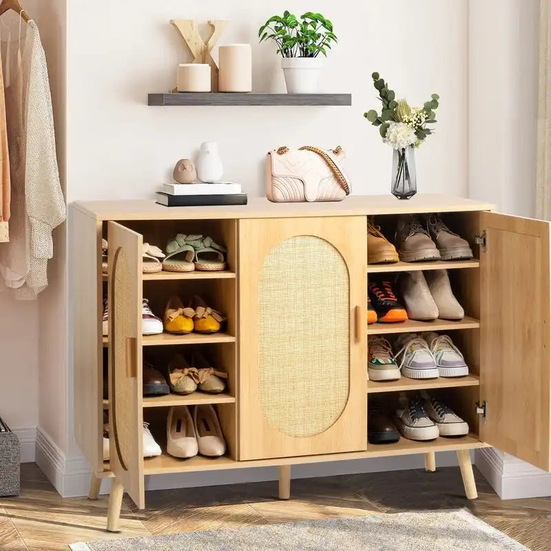 Meuble à chaussures moderne en rotin avec double porte et étagères réglables, meuble d'appoint pour salon, chambre, couloir.
