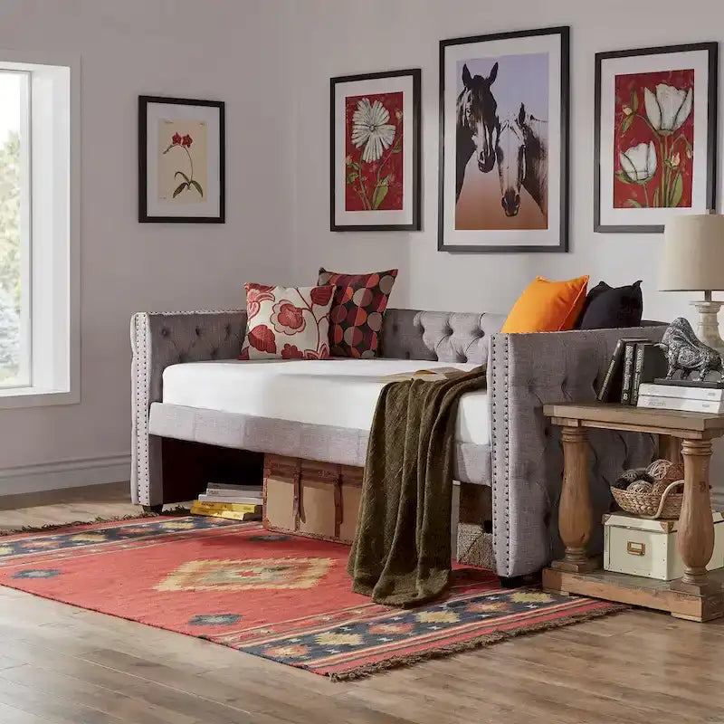 Lit de jour double capitonné Knightsbridge par iNSPIRE Q Artisan
