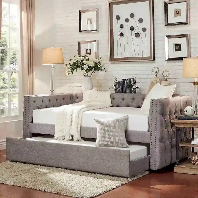 Lit de jour double capitonné Knightsbridge par iNSPIRE Q Artisan