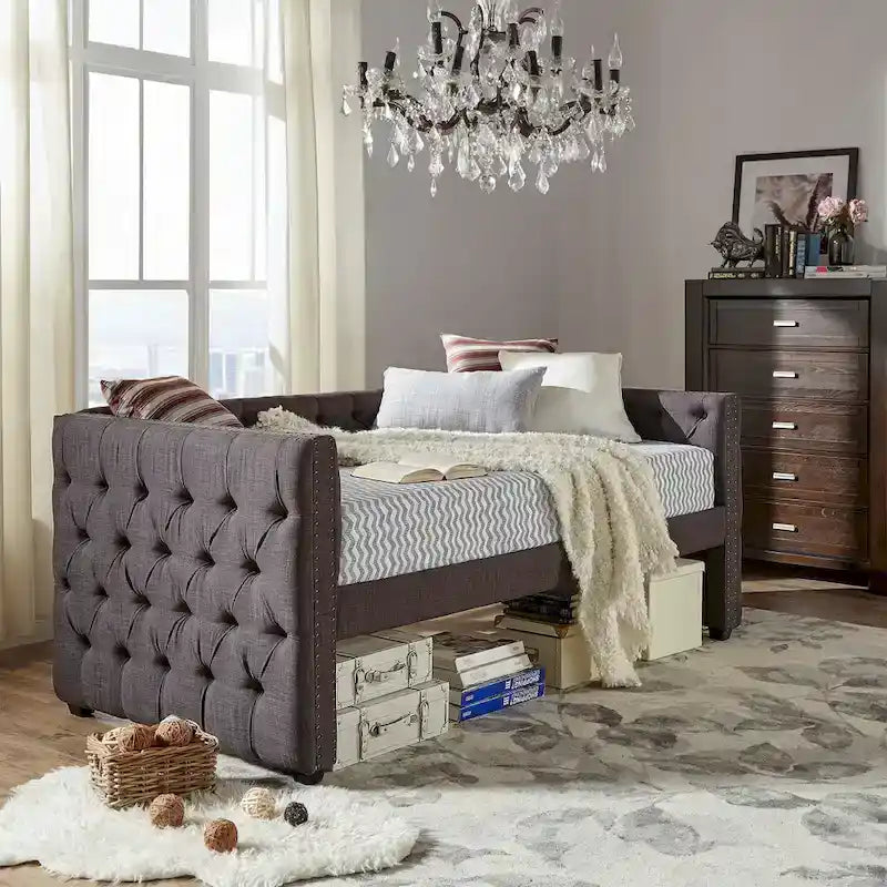 Lit de jour double capitonné Knightsbridge par iNSPIRE Q Artisan
