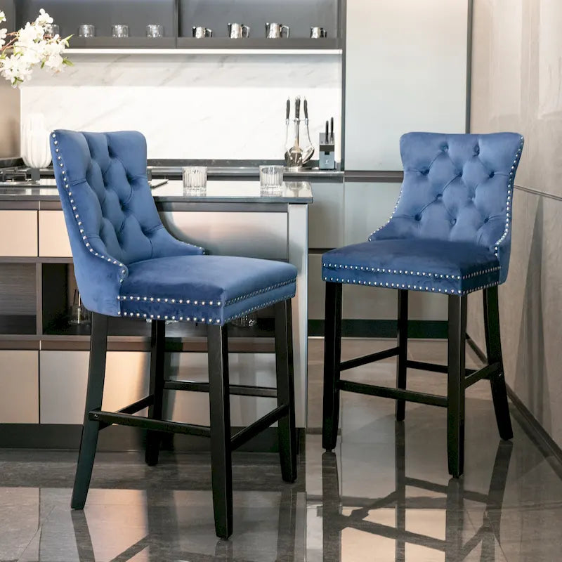 Tabourets de bar recouverts de velours