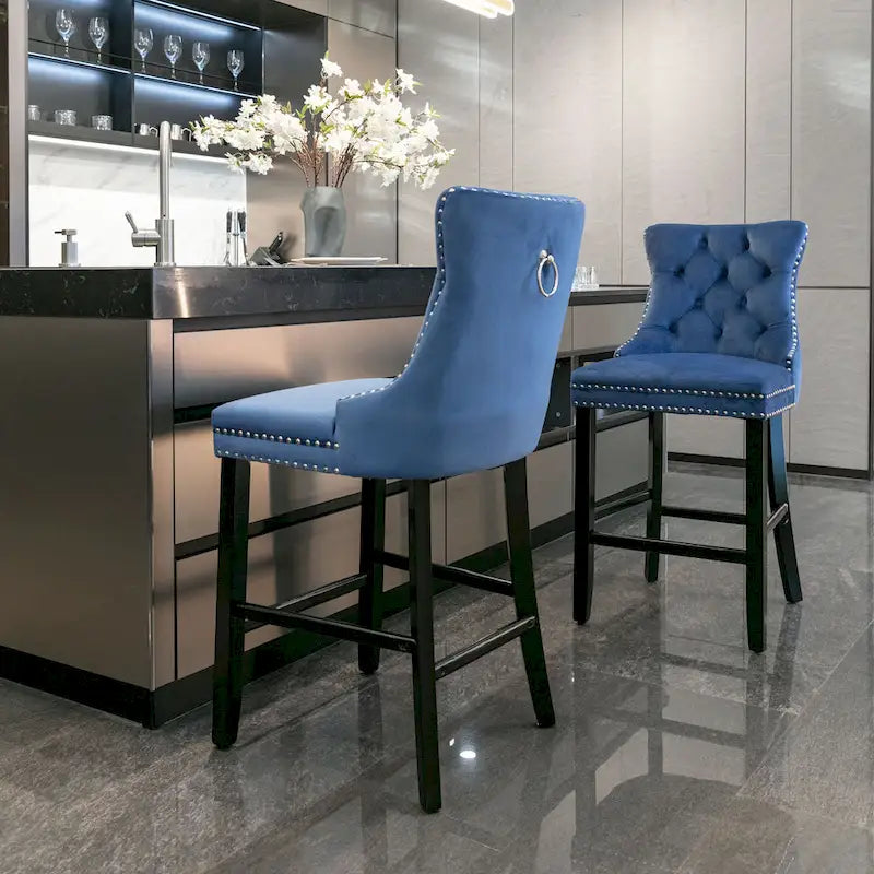Tabourets de bar recouverts de velours