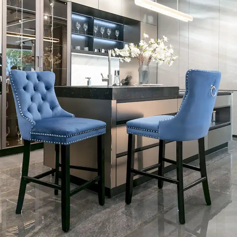 Tabourets de bar recouverts de velours