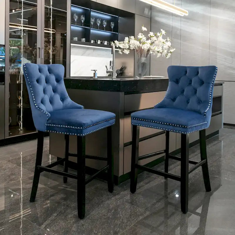 Tabourets de bar recouverts de velours