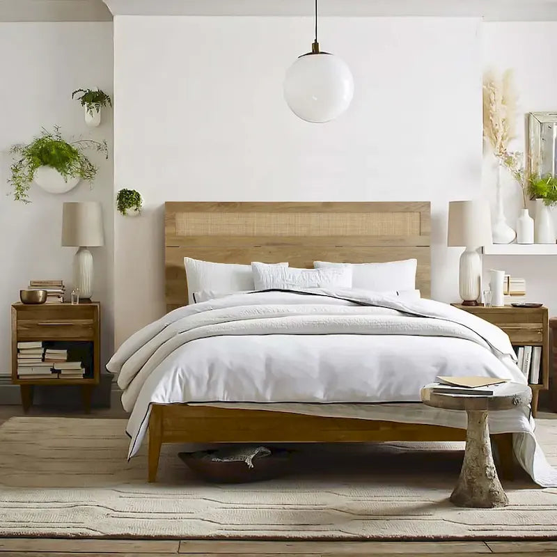 Tête de lit en bois manufacturé finition chêne avec dessus en rotin naturel, format King ou Queen