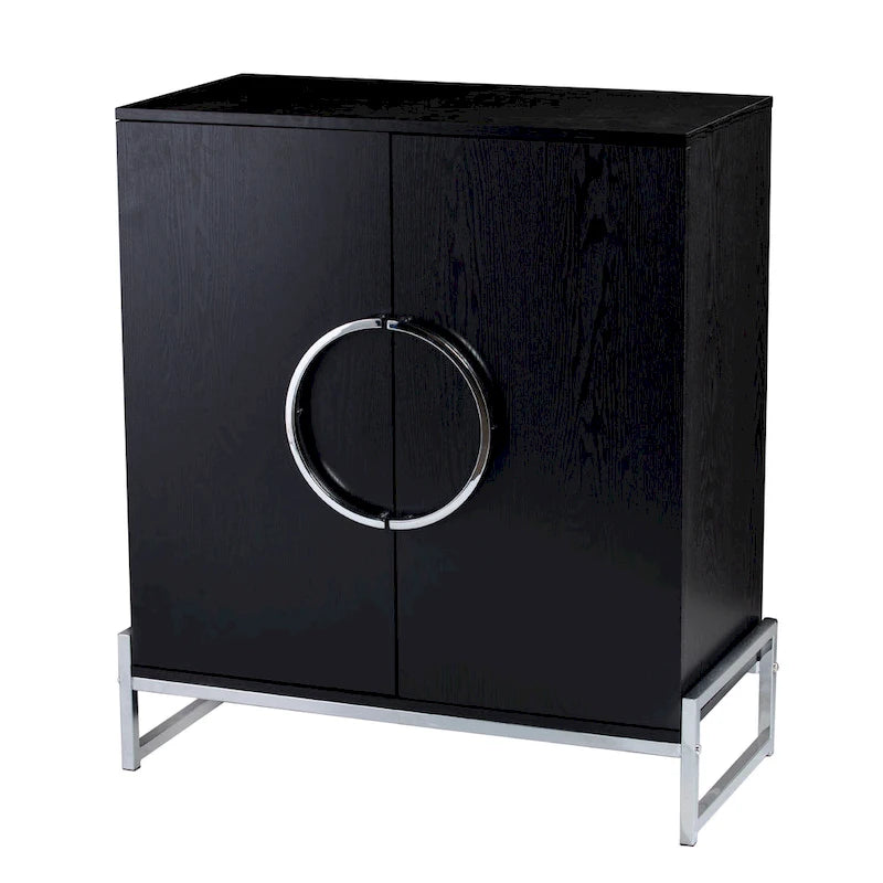Meuble bar à double porte Pierton de SEI Furniture
