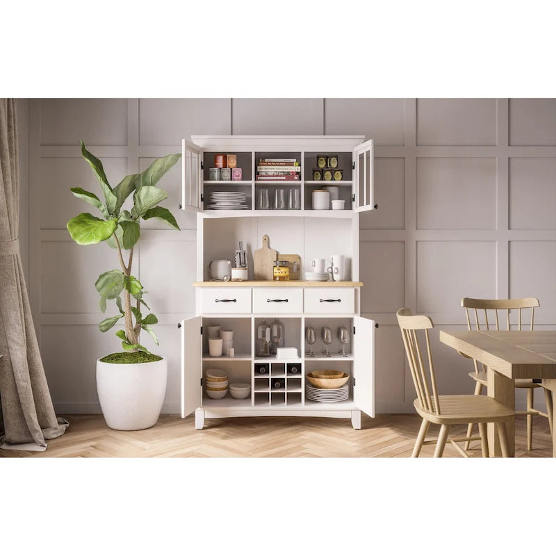 Buffet Homestyles, buffet blanc cassé avec vaisselier et plateau en bois