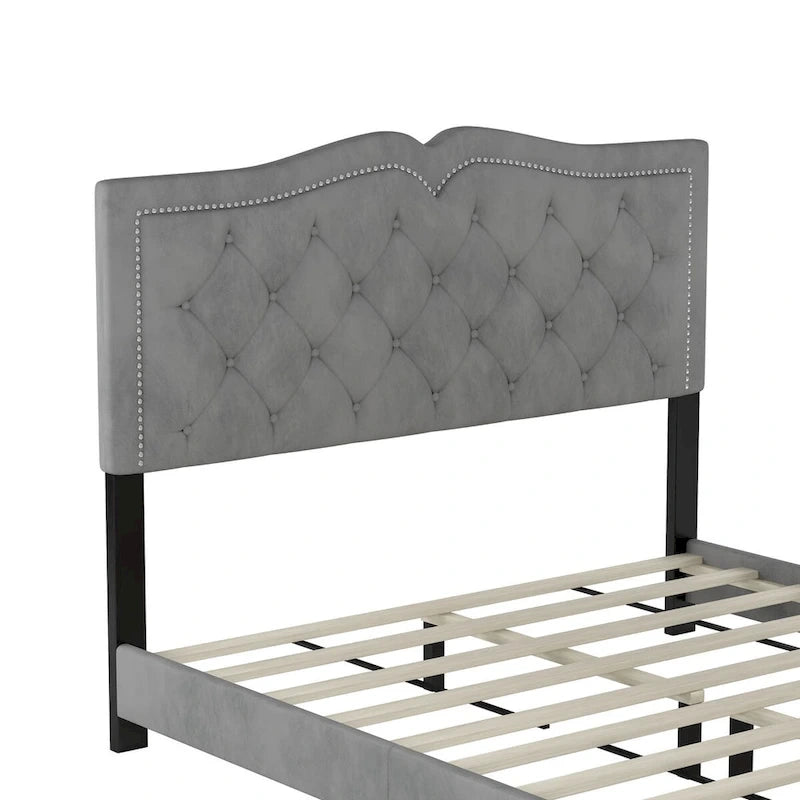 Cadre de lit rembourré Queen Size avec motif à rivets