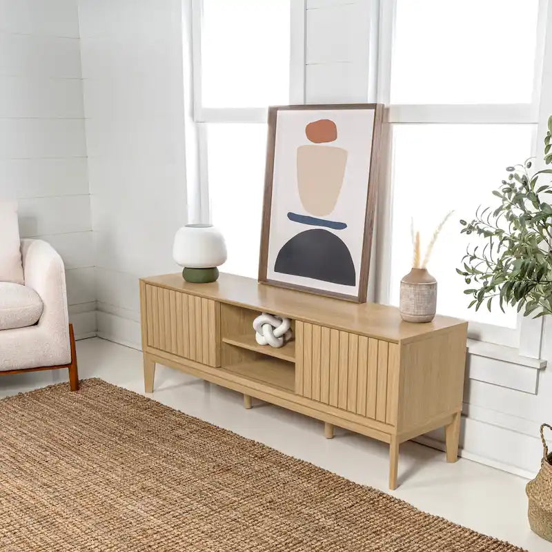 Meuble TV Damien 58 po, style ferme, avec 3 compartiments de rangement et portes coulissantes, compatible avec les téléviseurs jusqu'à 65 po, avec système de gestion des câbles, par JONATHAN Y - 58