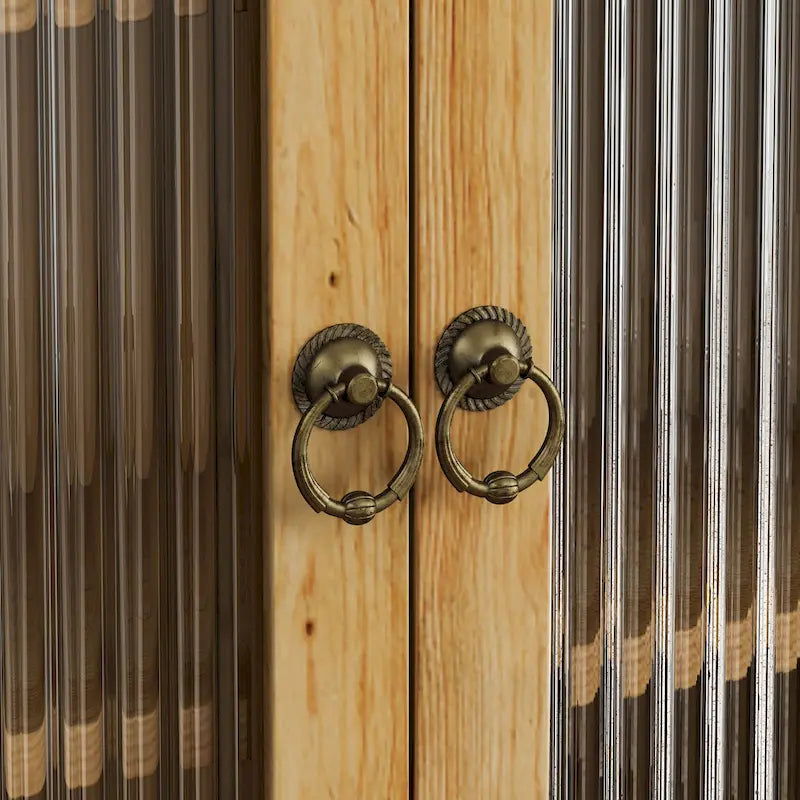 Armoire murale vitrée à trois niveaux de rangement