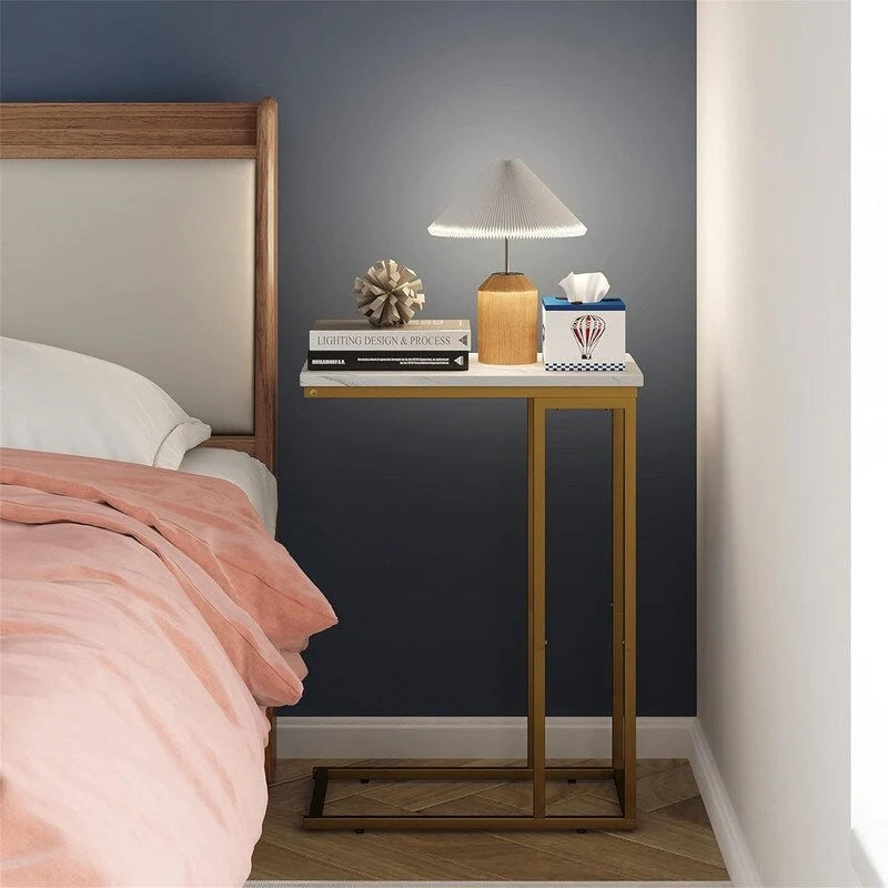 Petite table d'appoint en forme de C - 10 cm de profondeur x 18,1 cm de largeur x 25 cm de hauteur